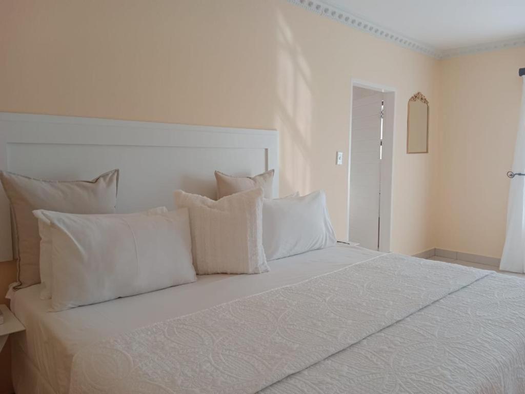 Dineo'S Lodge And Spa Burgersfort Eksteriør billede